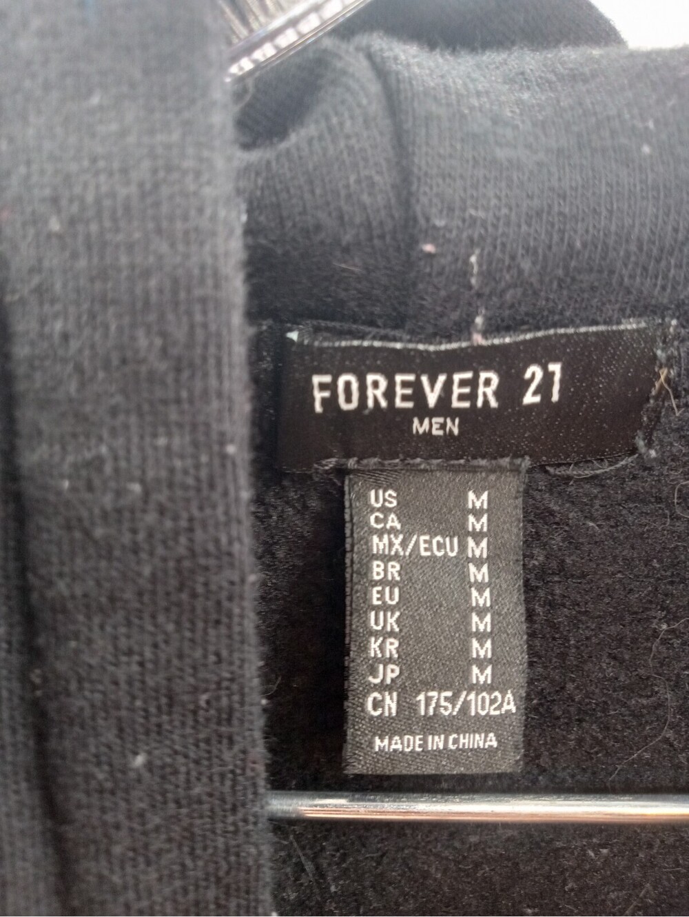 Forever 21 Hoodie Sweatshirt Men's Medium Black Graphic Hawk Pullover Outdoor - Picture 3 of 6